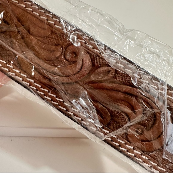 F&L CLASSIC Western full grain Leather Belt w/Snaps for Interchangeable Buckles - Picture 2 of 7